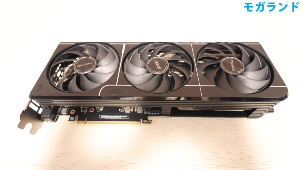 ASUS PRIME GeForce RTX 5060 Ti 16GB GDDR7の表面