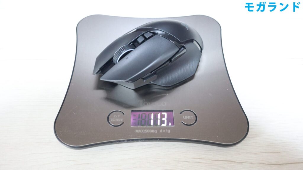 重量は実測で約113g