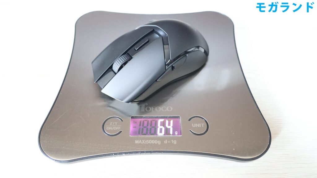 重量は実測で約64g