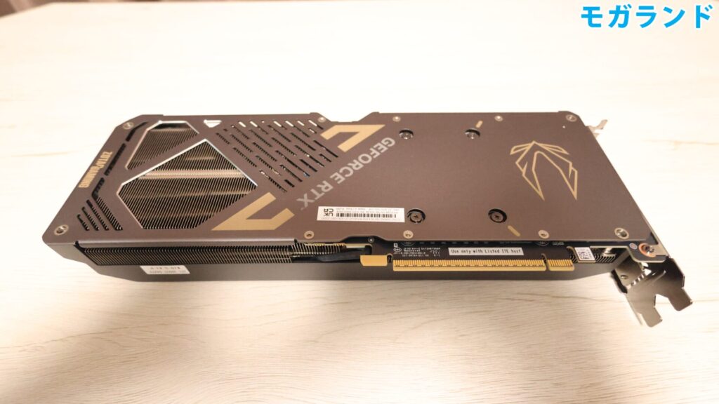 ZOTAC GAMING GeForce RTX 5070 SOLID OC（裏面）