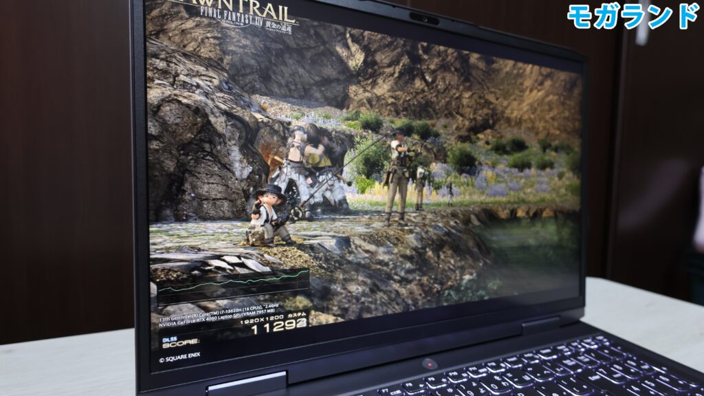 144Hz駆動の16型WUXGA（1920x1200ドット） IPS液晶を採用