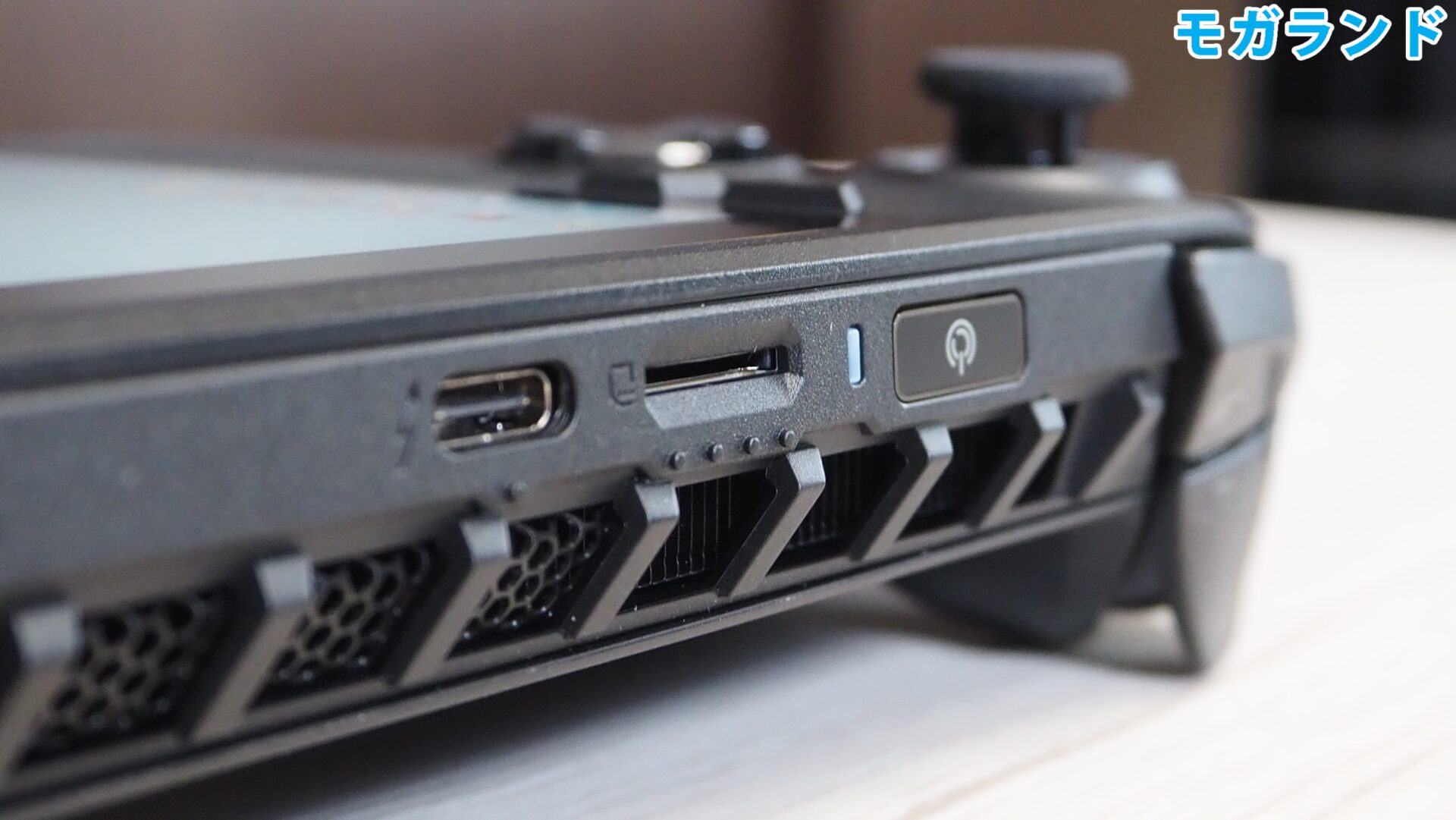 ストレージ増設の敷居が高い