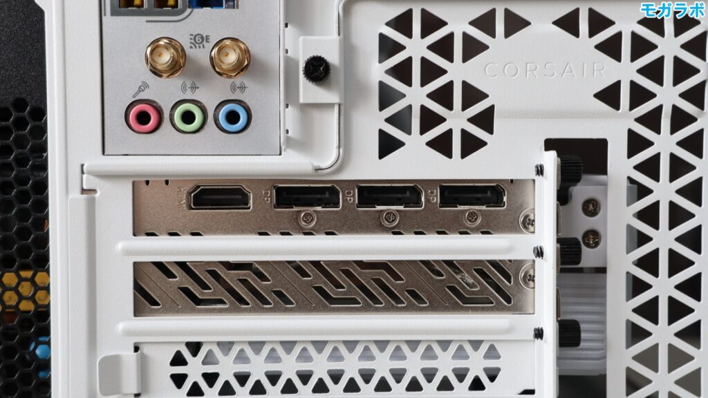 ビデオカード側のインターフェース